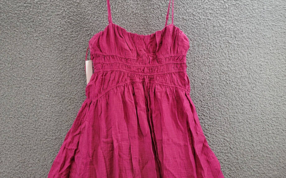 AQUA Crinkle Smocked Maxi Dress Women's M Berry Square Neck Side Zip Closure