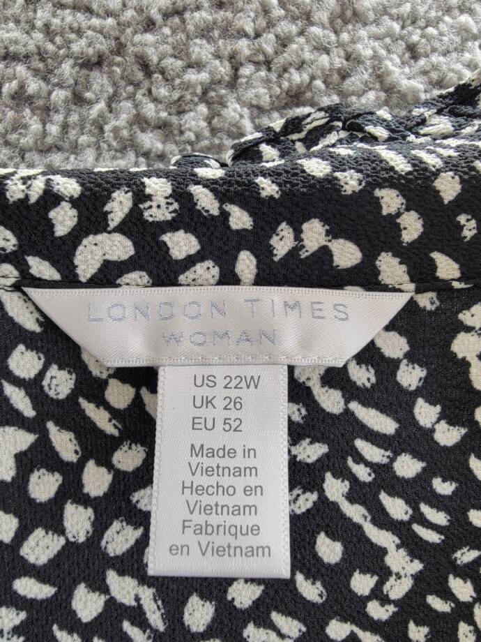 London Times Plus Puff Sleeve Front Zip Jumpsuit 22W Black/Ivory Smocked Waist