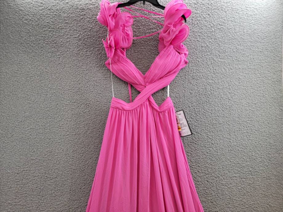 B. Darlin Ruffled Lace-Up-Back Gown Juniors 15/16 Bubblegum Sleeveless Back Zip