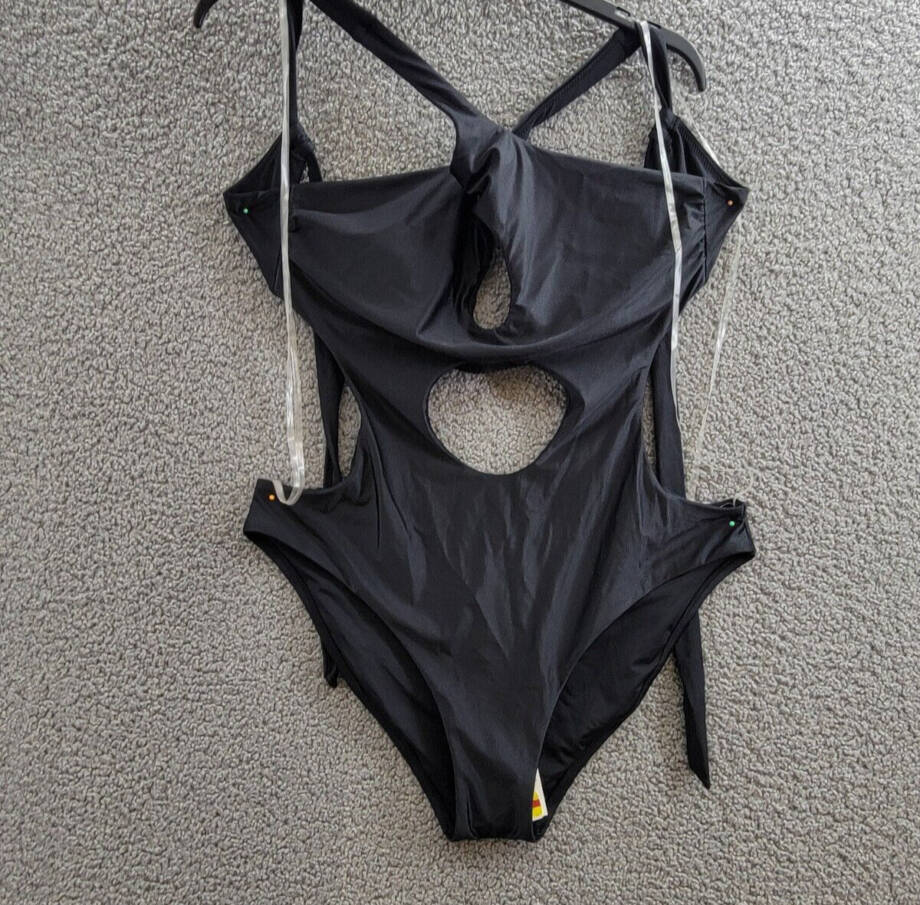 Red Carter Shine Solids Cutout Skimpy Fit One-Piece Swimsuit Women's XL Black