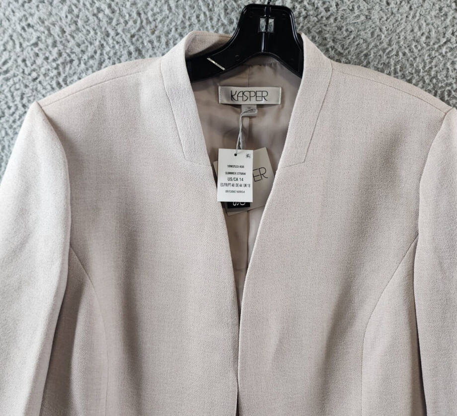 Kasper Pebbled Crepe Blazer Women's 14 Summer Straw Two Front Zip Pockets