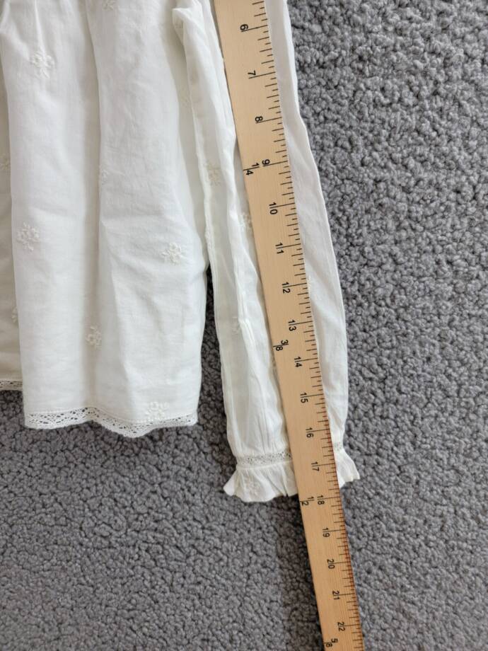Ralph Lauren Embroidered Voile Top Big Girls 6/6X White Stand Collar Button Back