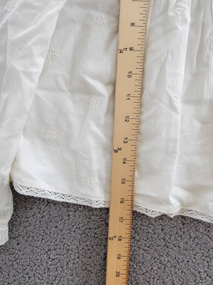 Ralph Lauren Embroidered Voile Top Big Girls 6/6X White Stand Collar Button Back