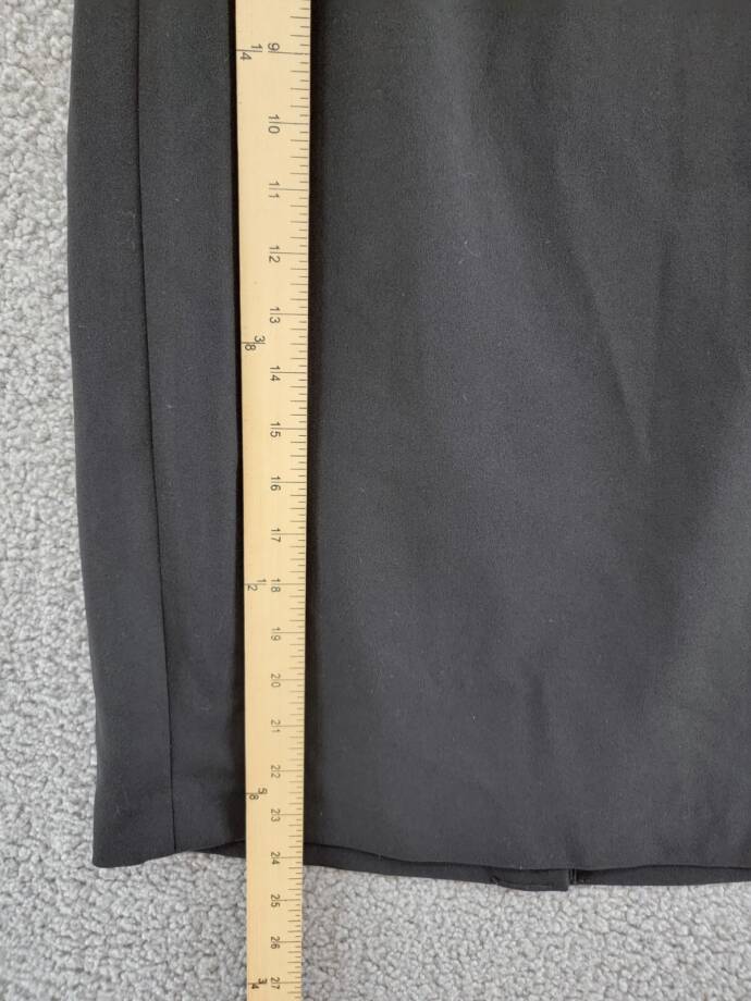 Calvin Klein Scuba Crepe Pencil Skirt Women's 12 Black Solid Back Zip Closure