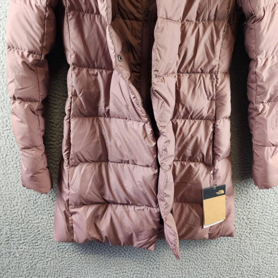 The North Face New Dealio Down Parka Women's XS Twilight Mauve Zip/Snap Closure