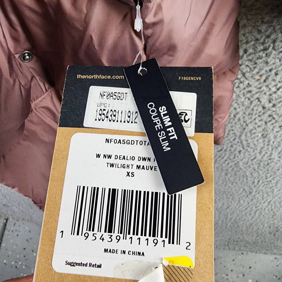The North Face New Dealio Down Parka Women's XS Twilight Mauve Zip/Snap Closure