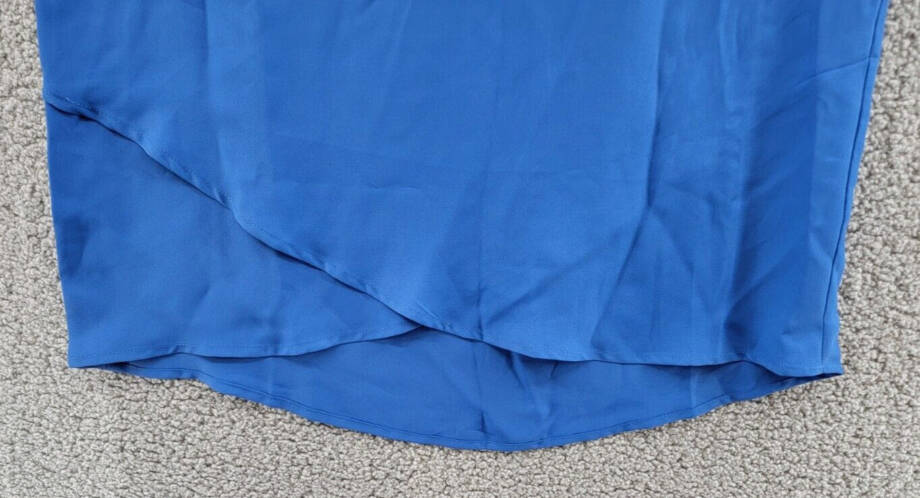 VINCE CAMUTO Sleeveless Tulip Hem Top Women's M Sapphire Blue Split Crewneck Tie