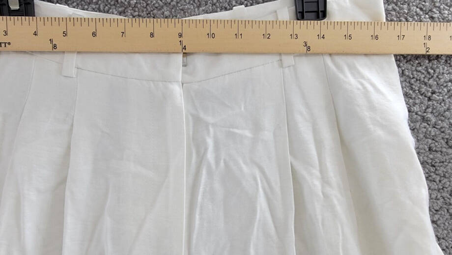 WAYF High Rise Pleated Pants Women's L White Side Pockets Hook & Bar Zip Closure