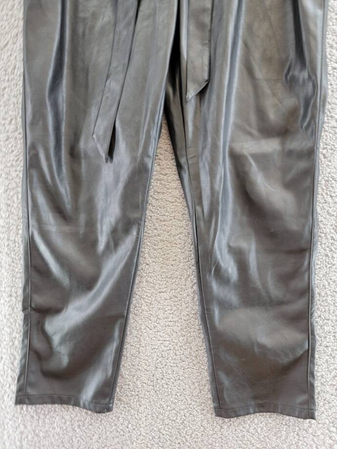 Lucy Paris Faux Leather Paperbag-Waist Pants Women's L Black Solid Side Pocket