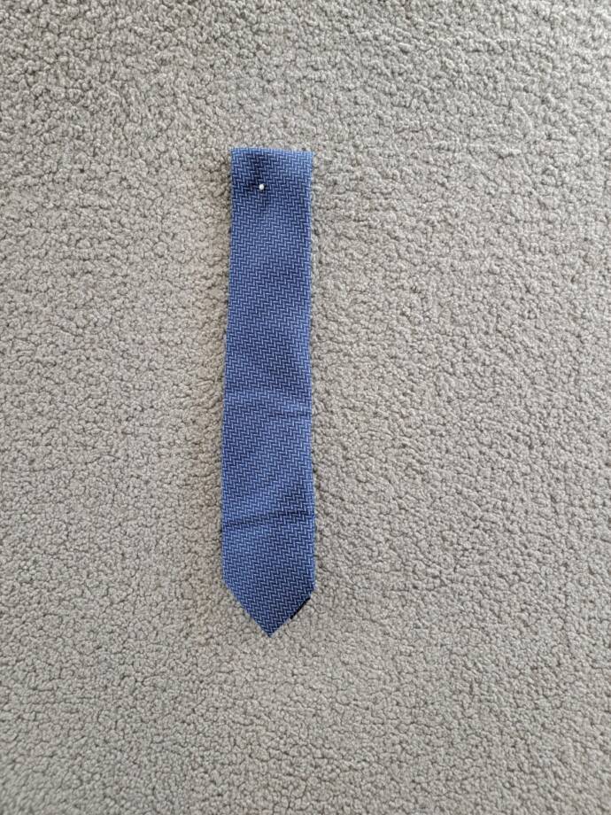 Michael Kors Classic Design Herringbone Tie Men's One Size Navy Pointed Style