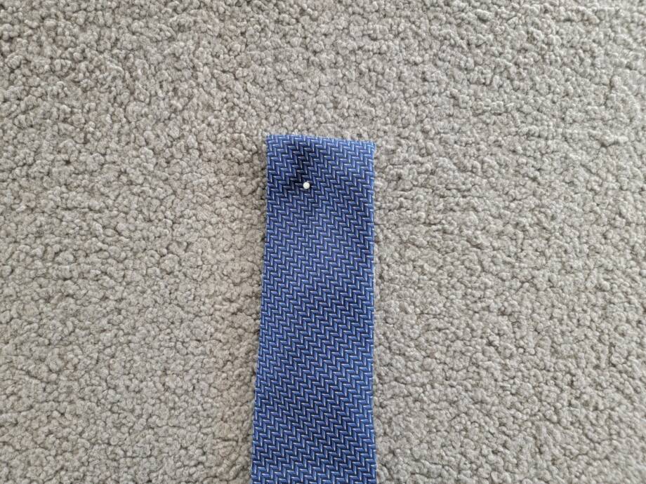 Michael Kors Classic Design Herringbone Tie Men's One Size Navy Pointed Style