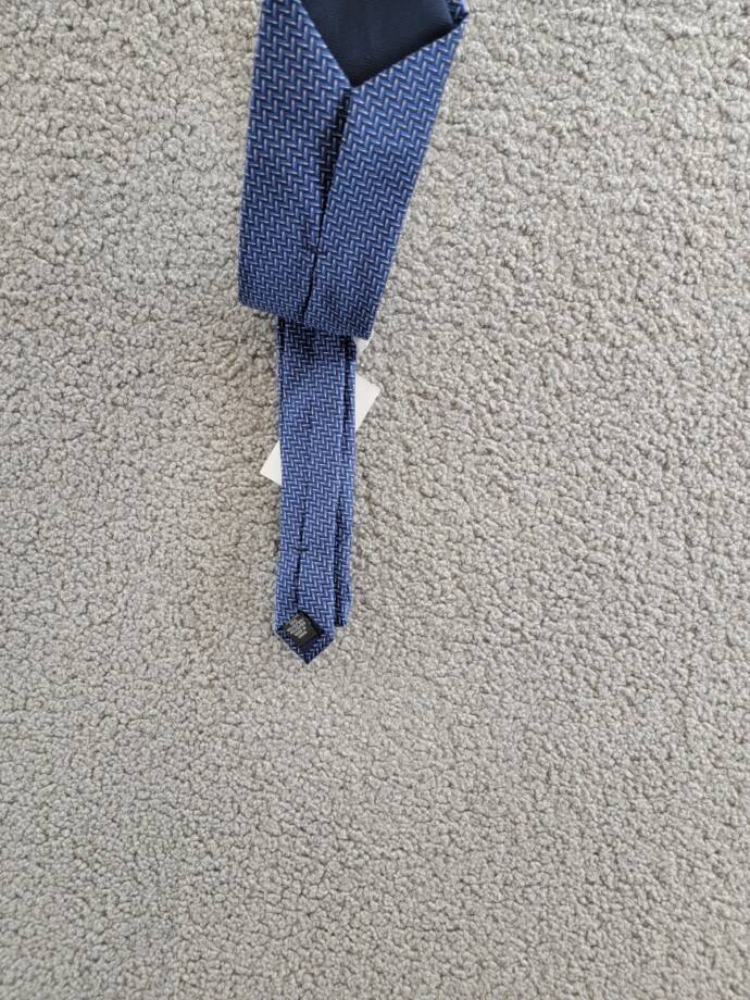 Michael Kors Classic Design Herringbone Tie Men's One Size Navy Pointed Style