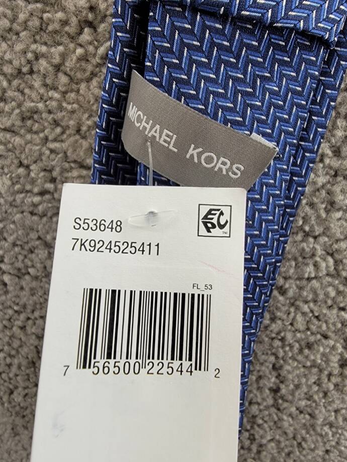 Michael Kors Classic Design Herringbone Tie Men's One Size Navy Pointed Style