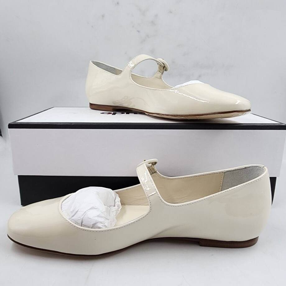 Larroudé Blair Patent Mary Jane Ballerina Flats Women's 6.5 Ivory Buckle Closure