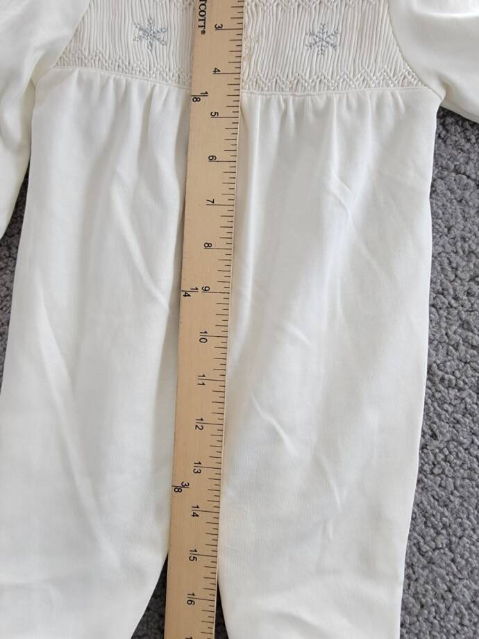 Ralph Lauren Snowflake Smocked Coveralls Baby Girls' 3M White Button Back L/S