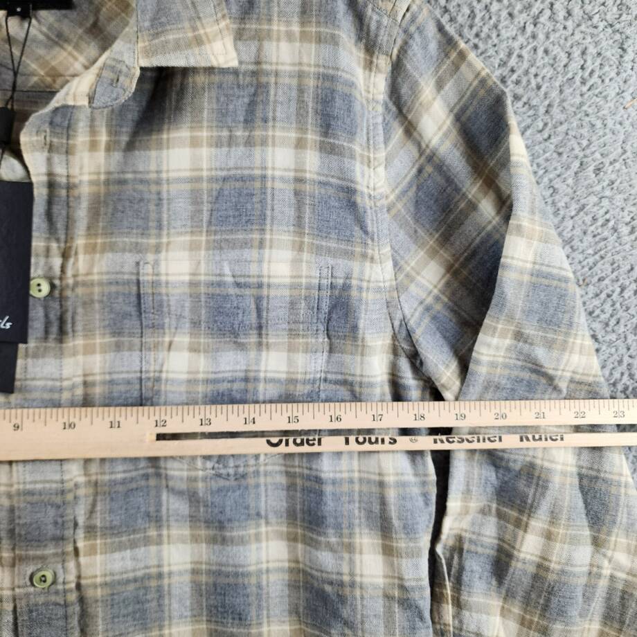 Rails Wyatt Plaid Button Up Shirt Men's S Charcoal Dessert Melange Long Sleeve