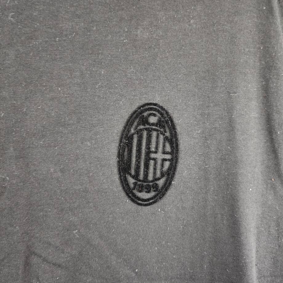 A.C. Milan 1899 Monochrome Graphic T-Shirt Men's M Black Crewneck Short Sleeve