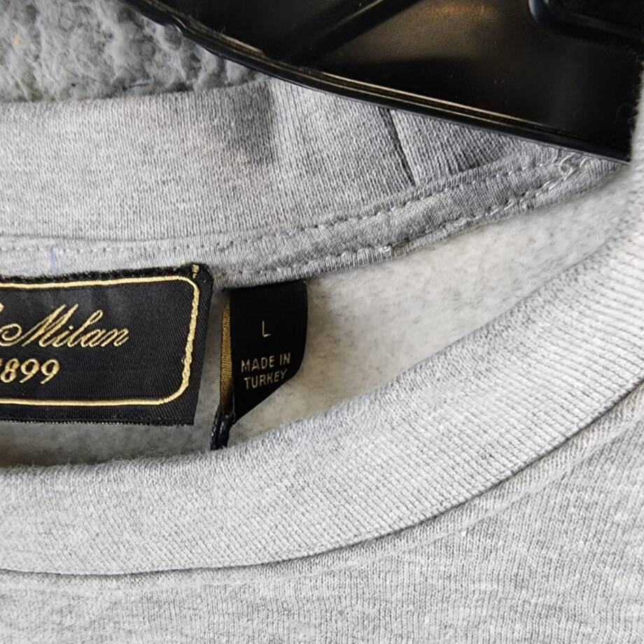 A.C Milan Logo Sweatshirt Men's L Gray Heather Embroidered Long Sleeve Pullover