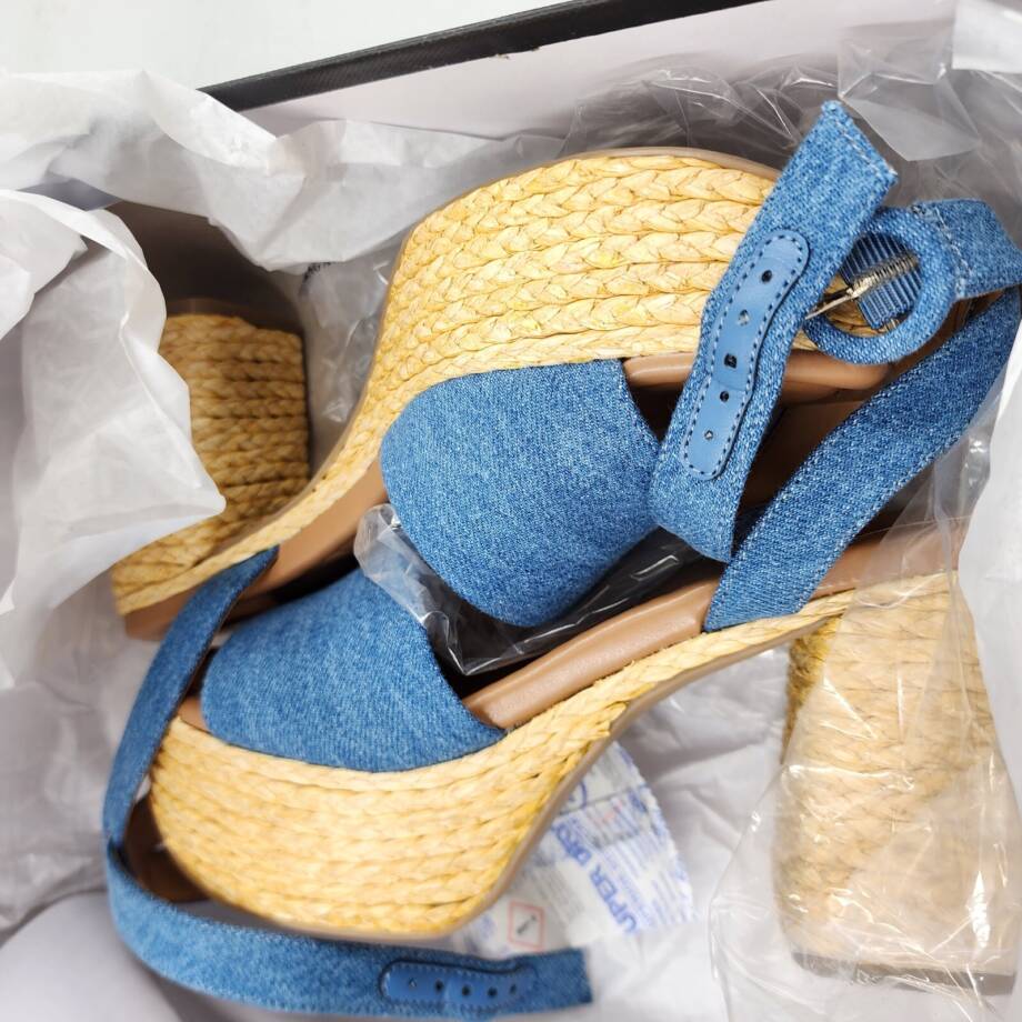 Marc Fisher Ltd Palyca Block Heel Open Toe Dress Sandals Women's 8M Dark Blue