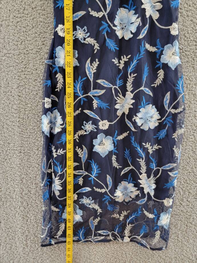 GUESS Embroidered-Floral Mesh Sheath Dress Women's 4 Multi Round Neck Back Zip