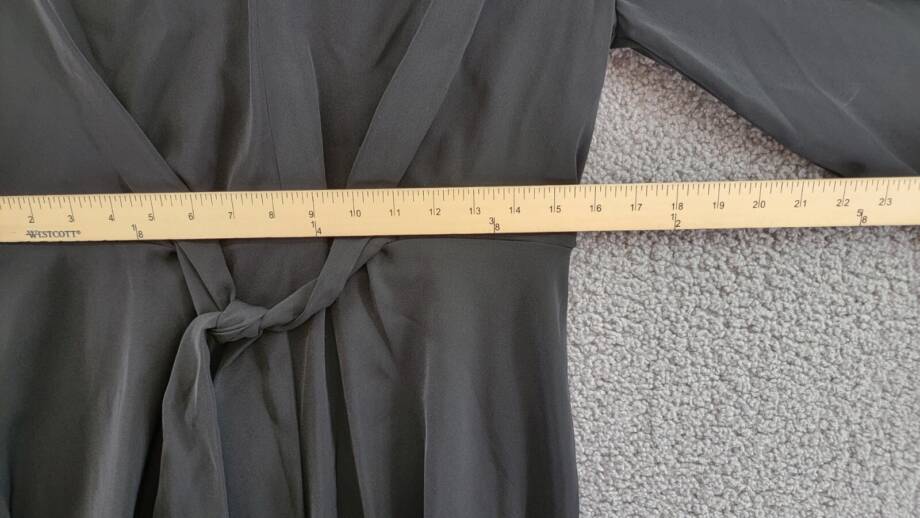 DKNY V-Neck Tie-Front Long-Sleeve Crepe Dress Women's 4 Black Back Zip Closure