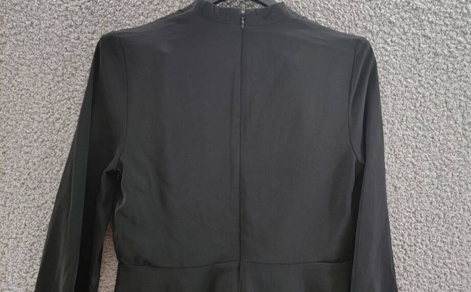 DKNY V-Neck Tie-Front Long-Sleeve Crepe Dress Women's 4 Black Back Zip Closure