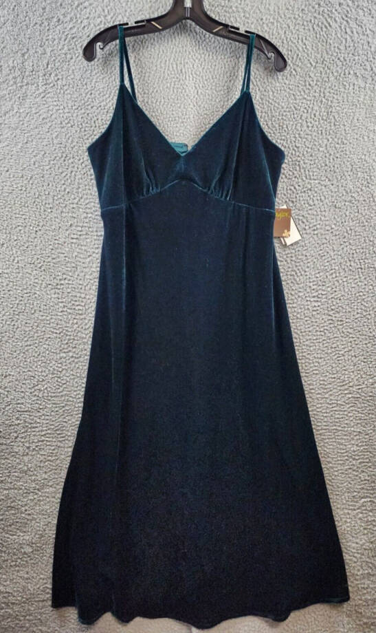 Taylor Petite Stretch Velvet Empire-Waist Midi Slip Dress Women's 10P Pea Green