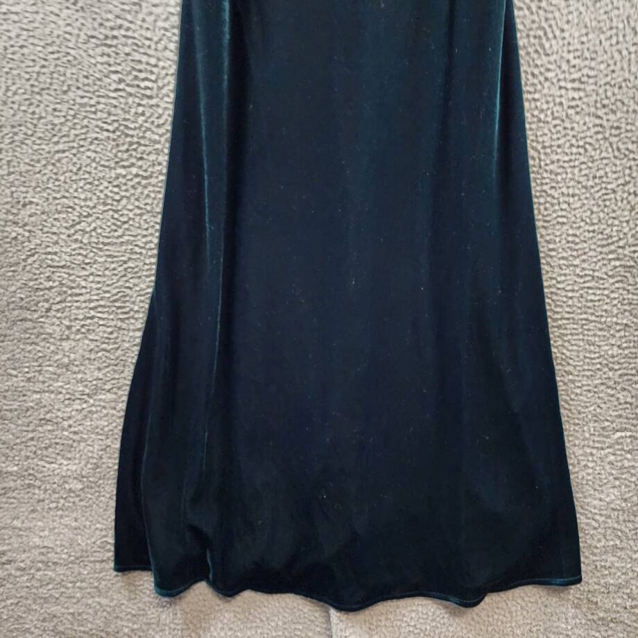 Taylor Petite Stretch Velvet Empire-Waist Midi Slip Dress Women's 10P Pea Green
