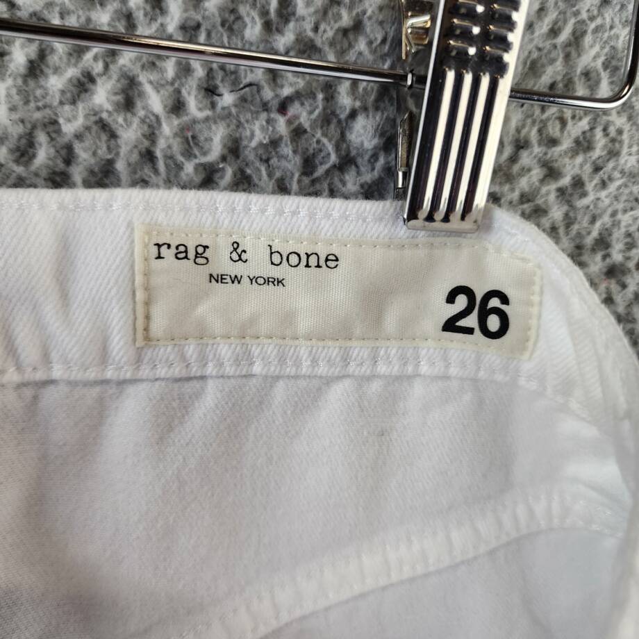 Rag & Bone MIDI Hight Rise Raw Hem Cutoff Shorts Women's 26 White Button Zip