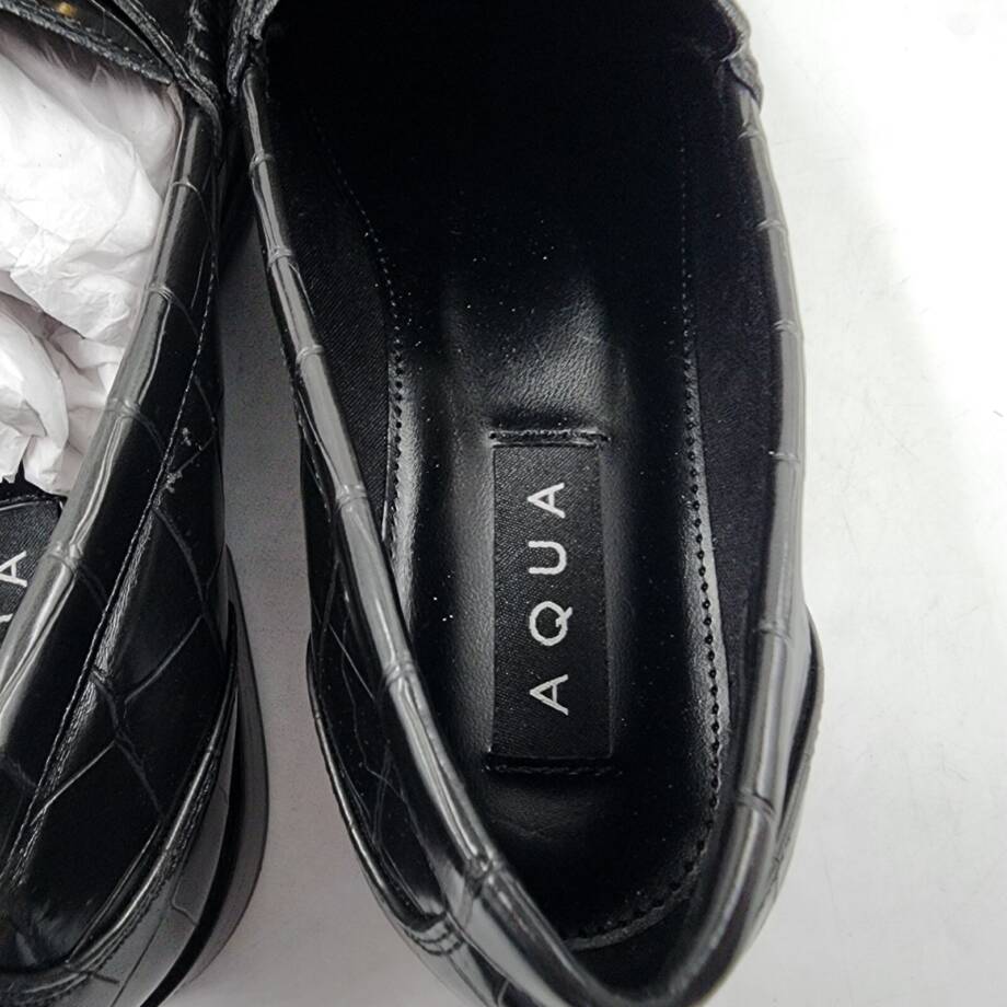 AQUA Perle Croc Embossed Loafers Women's 8M Black Round Moc-Stitch Toe Slip On