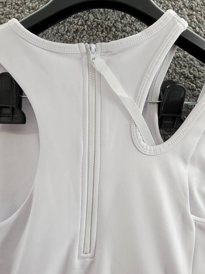AQUA Scoop Out Flared Active Dress Women's M White Round Neck Back Zip Clsoure