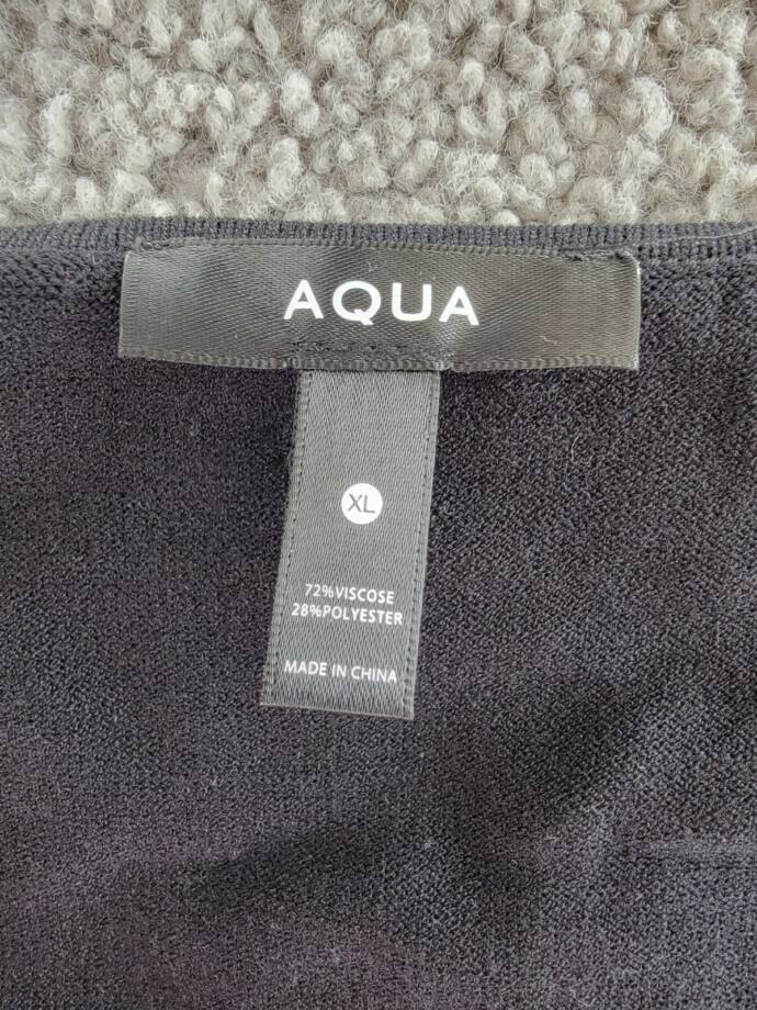 Aqua Twist Front Scoop Neck Top Women's XL Black Solid Short Sleeve Pullover