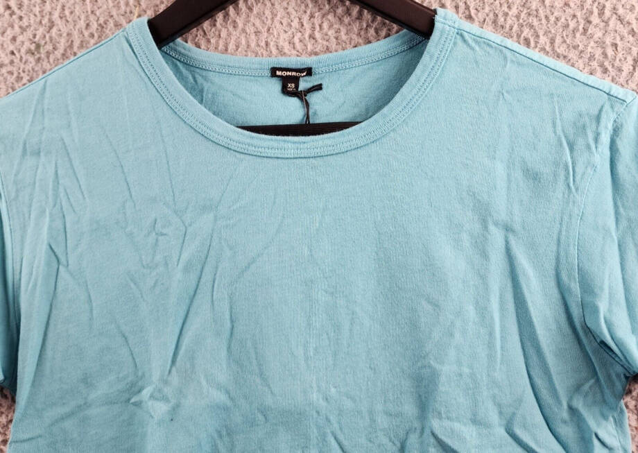 Monrow Solid Vintage T-Shirt Women's XS Blue Pullover Style Short Sleeves~