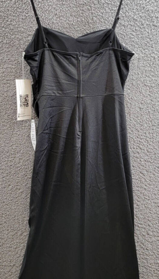 Emerald Sundae Drape-Front Long Sateen Gown Juniors' M Black Back Zipper Closure