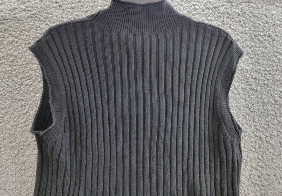 Lucy Paris Elias Rib-Knit Top Women's M Black Mock Neck Sleeveless Pullover
