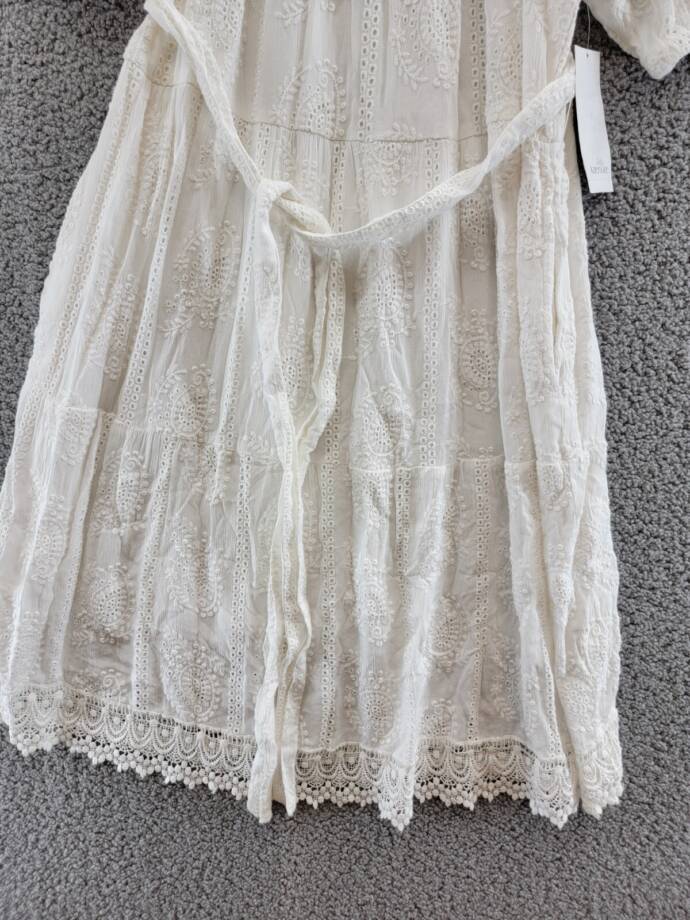 Karen Kane Embroidered Eyelet Puff Sleeve Dress Women's L White Belted Pullover
