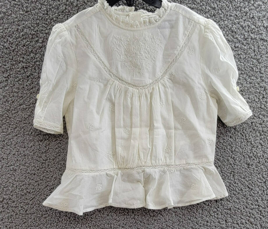 Ralph Lauren Embroidered Voile Top Girls' 8 White Lace Stand Collar Button Back