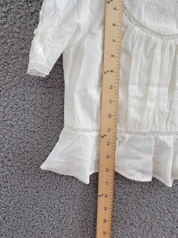 Ralph Lauren Embroidered Voile Top Girls' 8 White Lace Stand Collar Button Back
