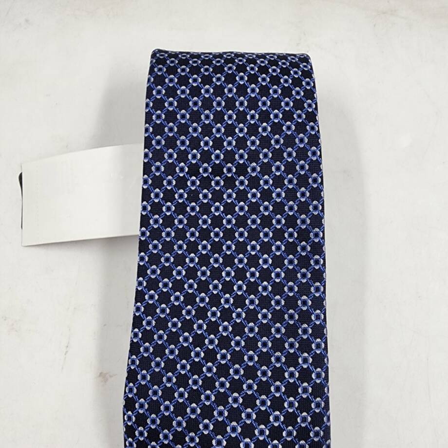 The Men's Store at Bloomingdale's Chainlink Grid Silk Classic Tie Men's 8 Navy