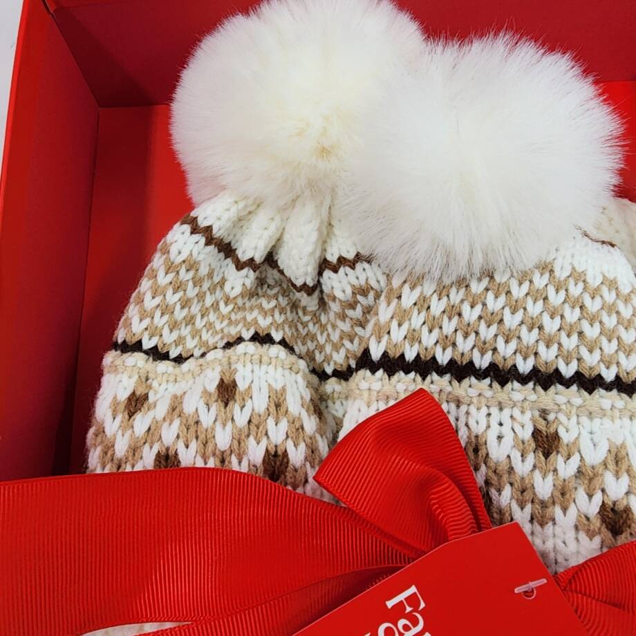 Charter Club Mommy & Me Adult & Child Fair Isle Beanies Set Womens Ivory Pompoms