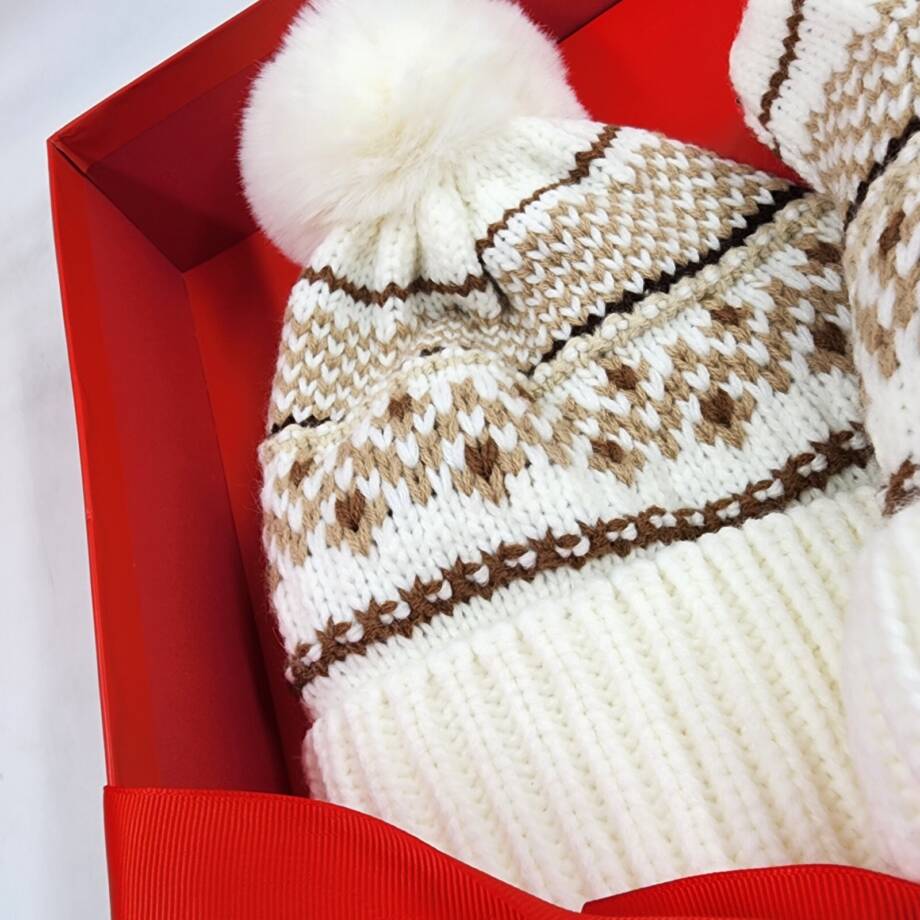 Charter Club Mommy & Me Adult & Child Fair Isle Beanies Set Womens Ivory Pompoms
