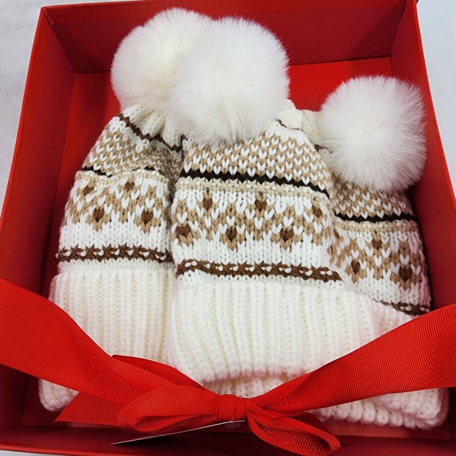 Charter Club Mommy & Me Adult & Child Fair Isle Beanies Set Womens Ivory Pompoms
