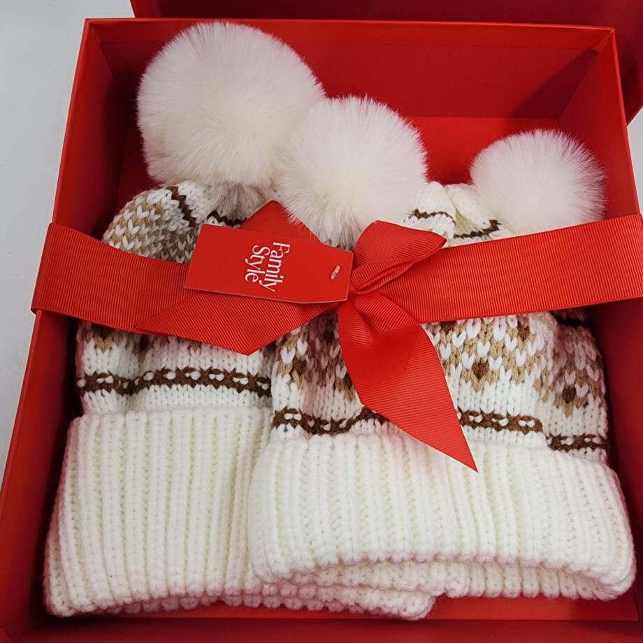 Charter Club Mommy & Me Adult & Child Fair Isle Beanies Set Womens Ivory Pompoms