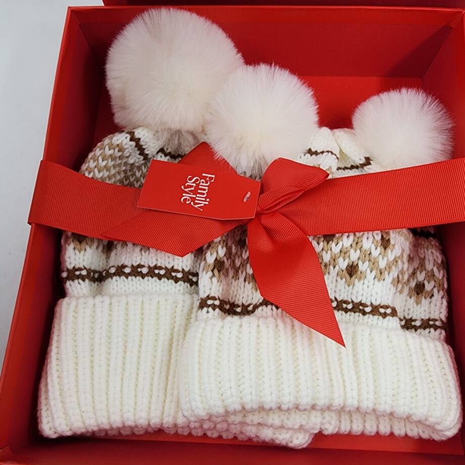 Charter Club Mommy & Me Adult & Child Fair Isle Beanies Set Womens Ivory Pompoms
