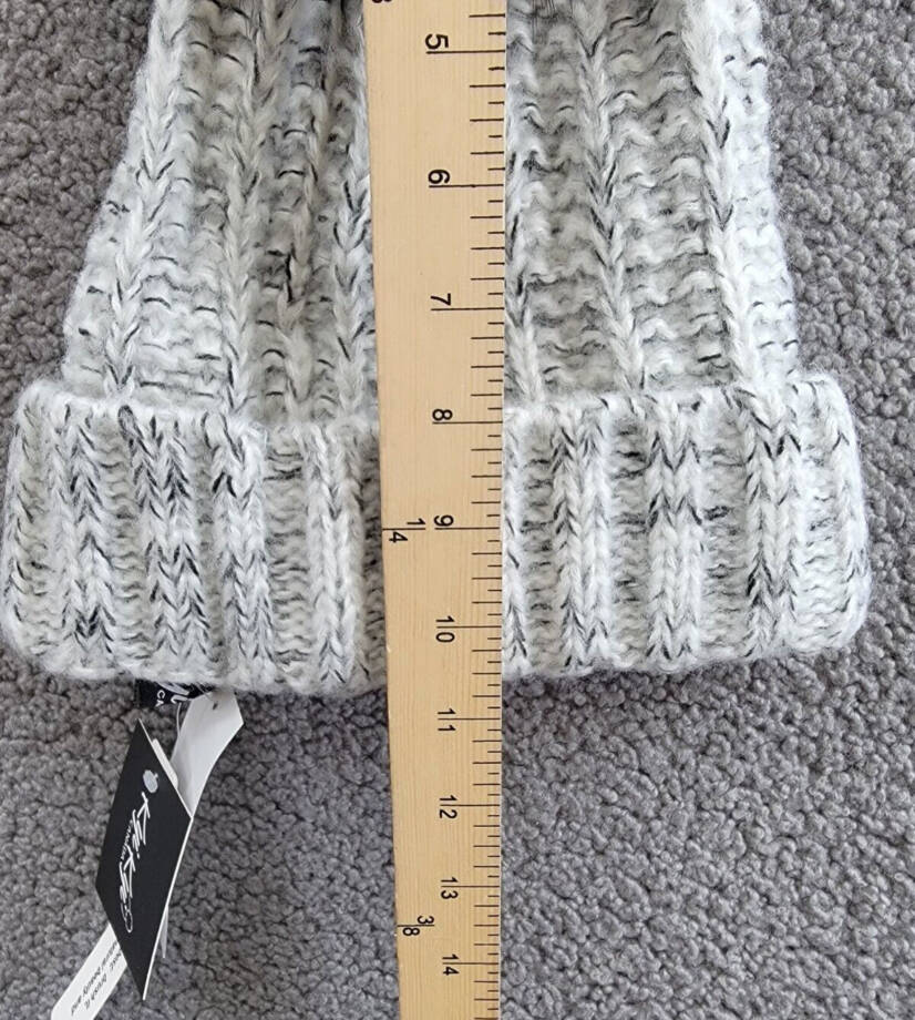 Kyi Kyi Knitted Faux Fur Pom Pom Beanie Hat Women's Silver/Gray Ribbed Hem