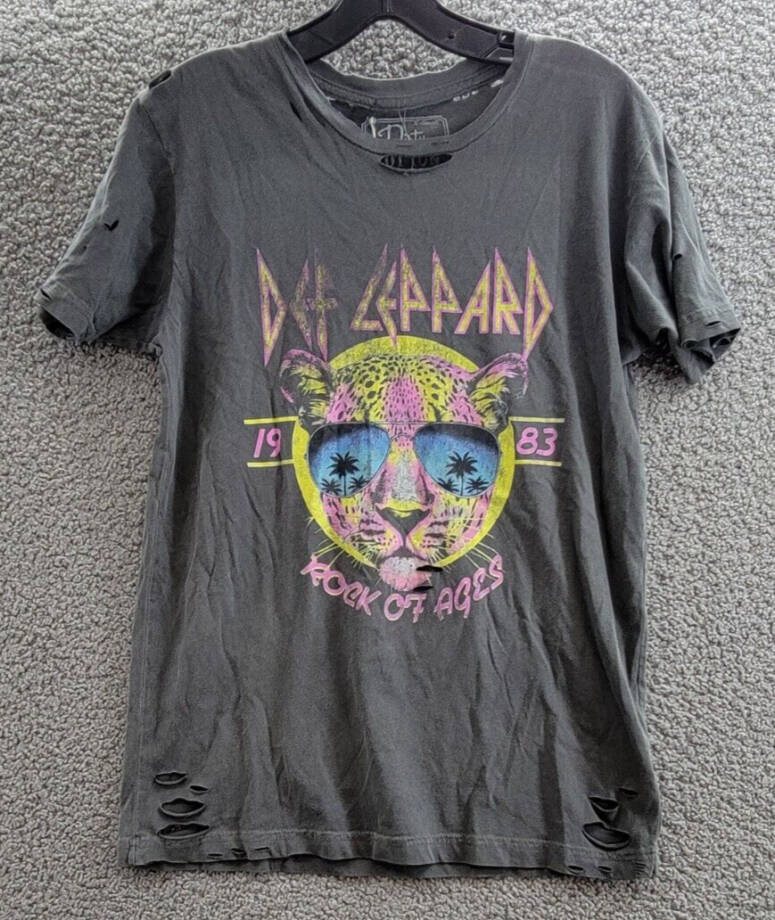 Dirty Cotton Scoundrels Def Leppard Rock Of Ages Shirt Womens XS Gray Distressed