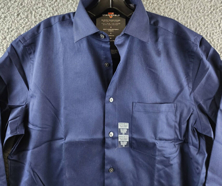 Van Heusen Stain Shield Regular Fit Dress Shirt Men's 15/15.5 32/33 Navy L/S