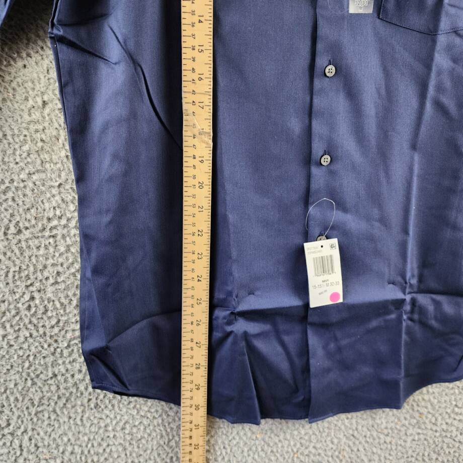 Van Heusen Stain Shield Regular Fit Dress Shirt Men's 15/15.5 32/33 Navy L/S