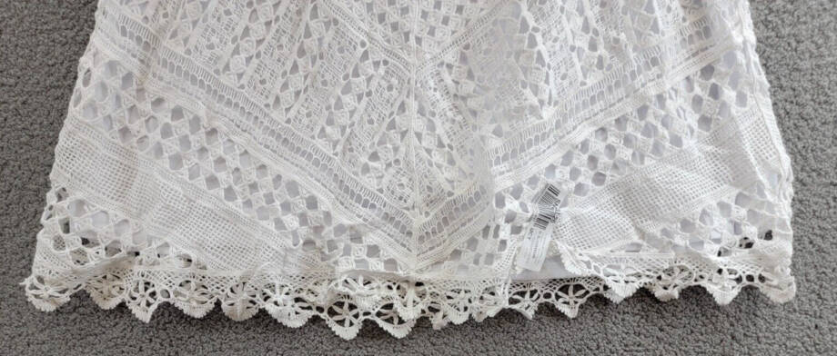 JohnPaulRichard Crocheted A-Line Skirt Women's XL White Scalloped Hem Pull On