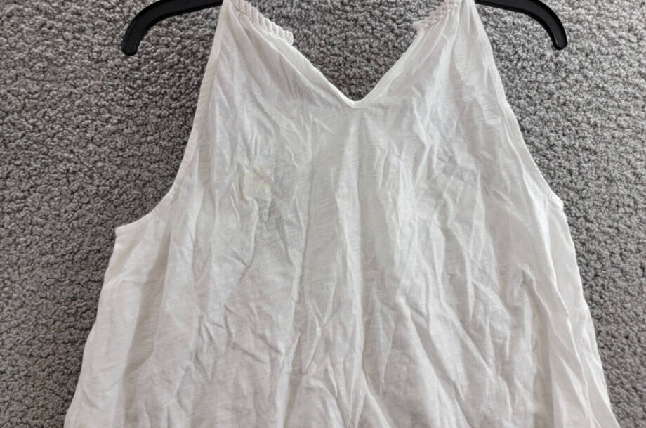 Cable & Gauge Macrame Knit Blouse Women's L White Solid Halter Neck Button Back